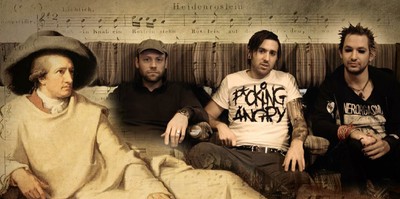 Goethe Dramatonie Sofa.jpg