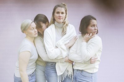 Vocals Signe_c_Venla Helenius.jpg